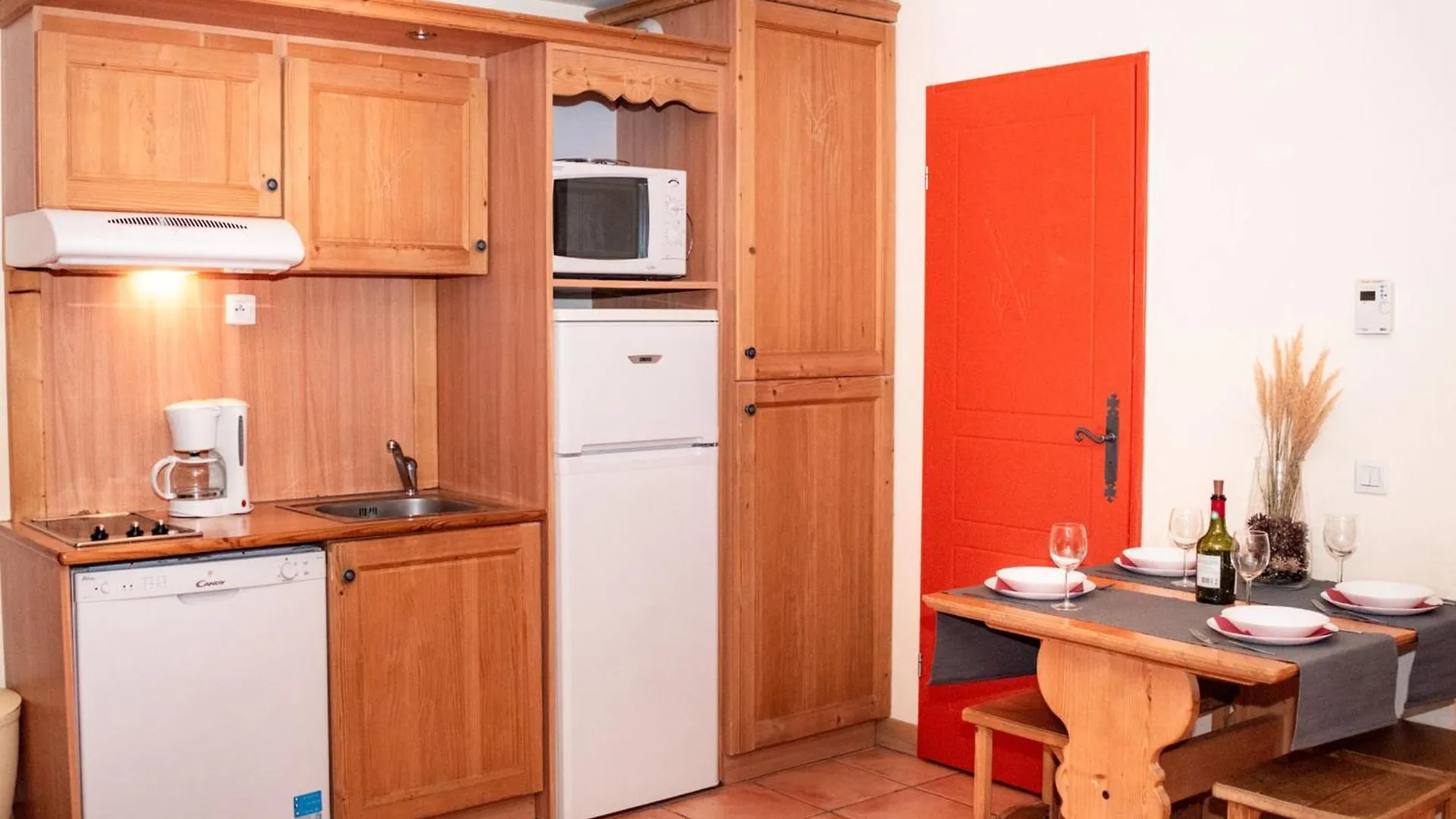 Apartment Studio Cosy Avec Balcon A Pra Loup 1500 - Residence Les Chalets De Praroustan - Fr-1-504-263 Uvernet-Fours